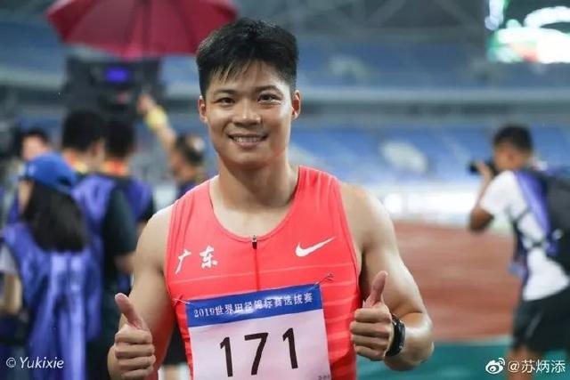 太甜了！刚刚，说“我不能哭护目镜会花”的护士，和她的偶像苏炳添隔空对话了