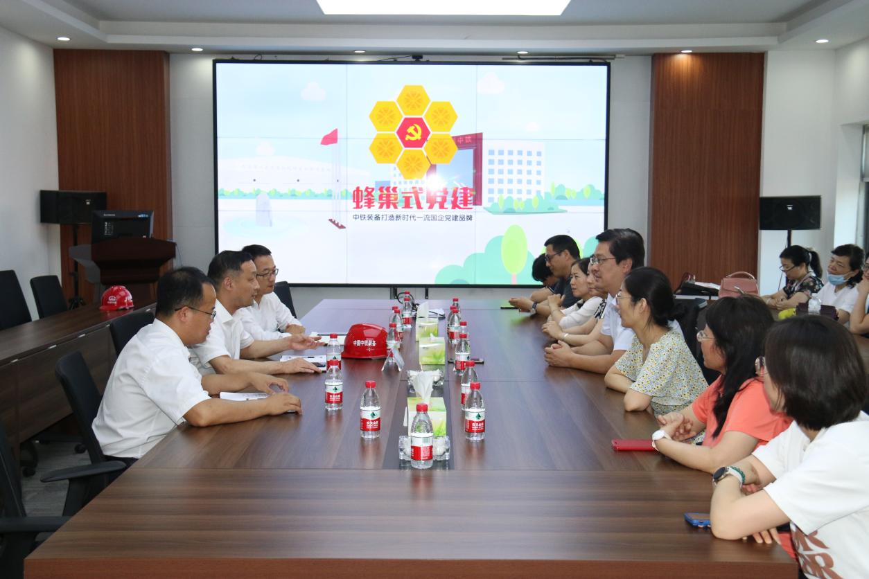 说明: IMG_2530 说明: IMG_2530