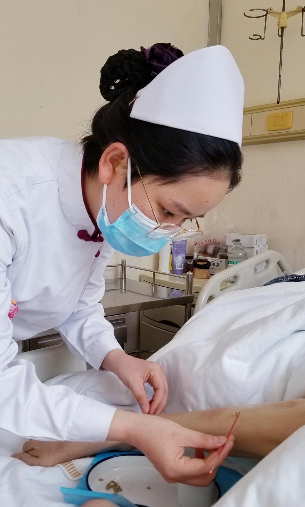 说明: http://wzgl.hactcm.edu.cn/__local/C/35/5B/AE7746BD92C59F46A49F5DBD9F8_94168B2D_1E40B.jpg